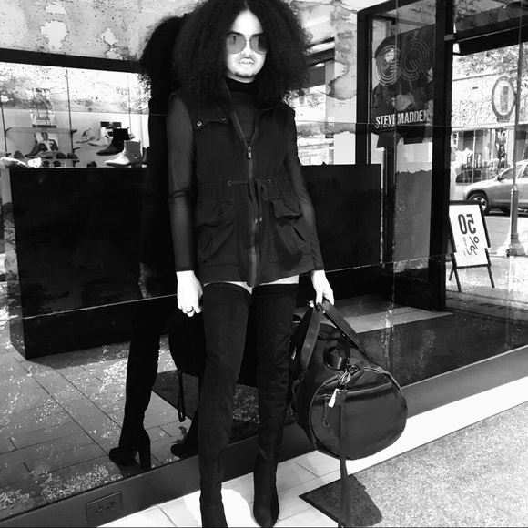 Meet your Posher, Jonny - Picture 5 of 8